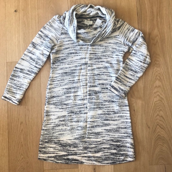 Lou & Grey Tunic - Picture 2 of 6